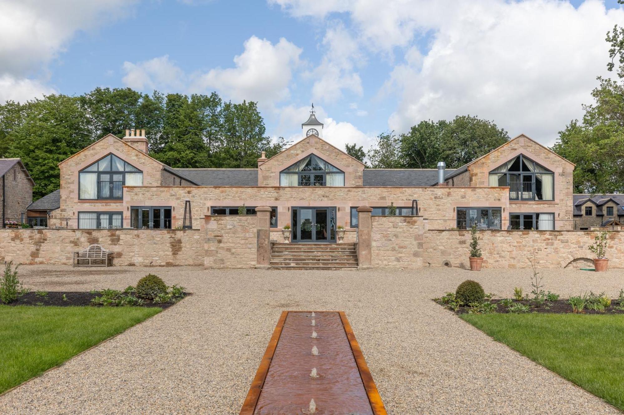 The Tempus At Charlton Hall Estate Alnwick Dış mekan fotoğraf